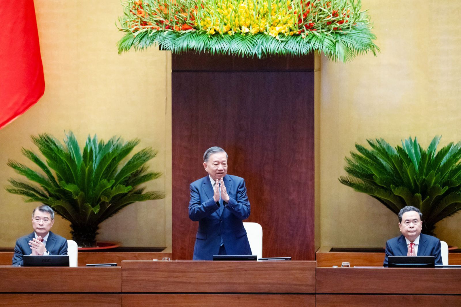 Tổng Bí thư, Chủ tịch nước Tô Lâm chủ trì Hội nghị toàn quốc sơ kết 1 năm rưỡi triển khai thực hiện Nghị quyết số 57-NQ/TW của Bộ Chính trị