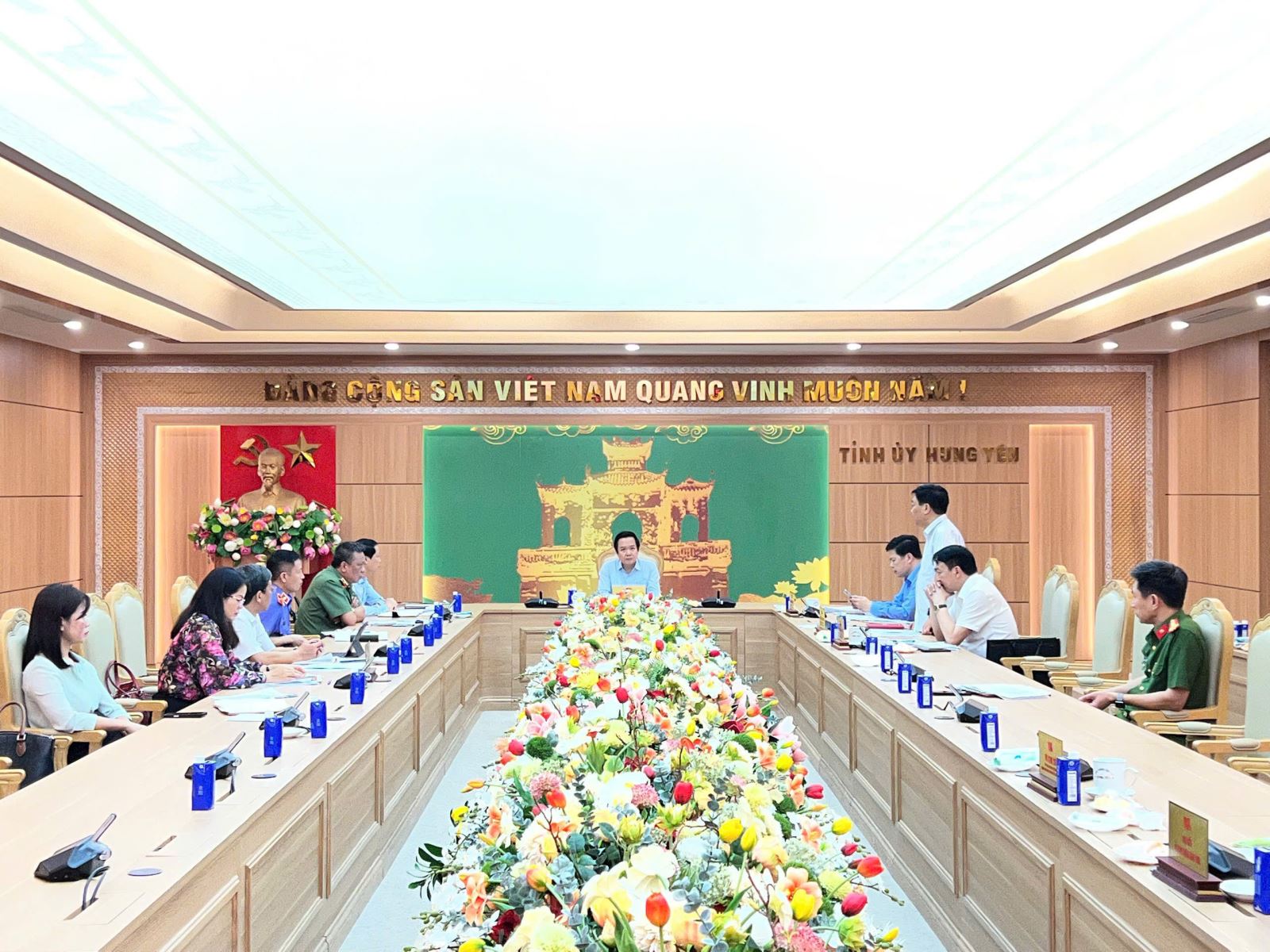 Cuộc họp Thường trực Ban Chỉ đạo phòng, chống tham nhũng, lãng phí, tiêu cực tỉnh Hưng Yên