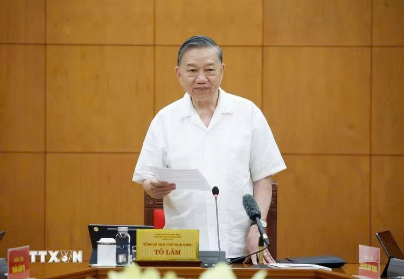 Tổng Bí thư, Chủ tịch nước Tô Lâm làm việc với Thường trực Ban Chỉ đạo Tổng kết 100 năm Đảng lãnh đạo cách mạng Việt Nam