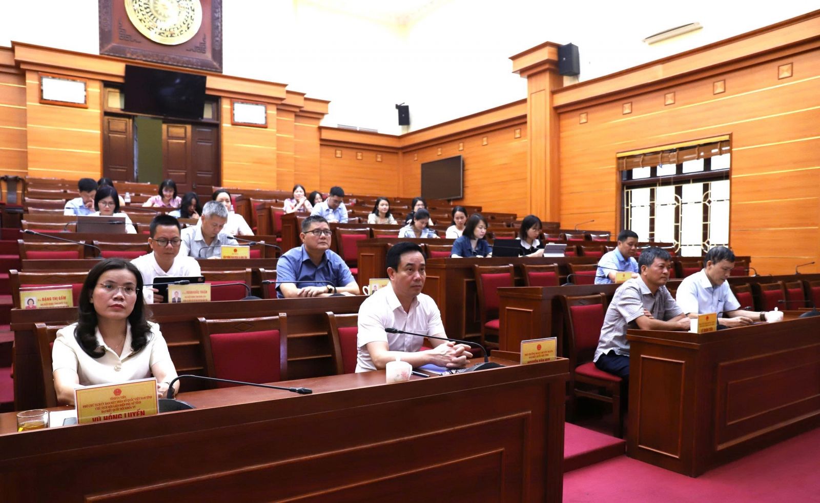 Đoàn ĐBQH tỉnh Hưng Yên: Tổ chức điểm cầu kết nối với Hội nghị chuyên đề “Bình dân học vụ số - Quốc hội số”