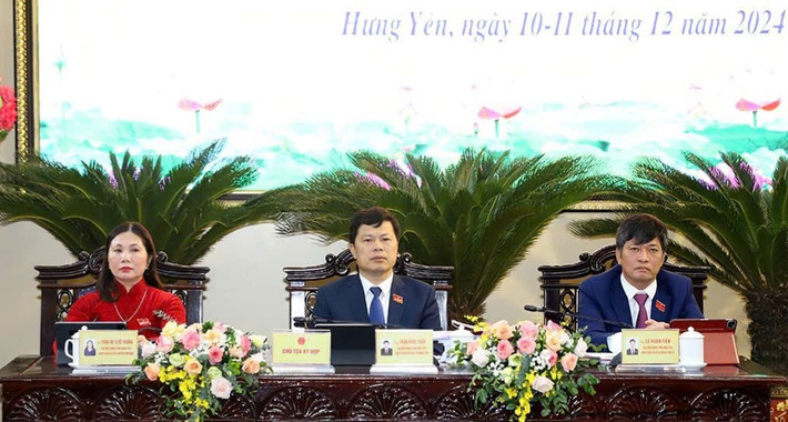 Tăng tốc thực hiện các khâu đột phá chiến lược