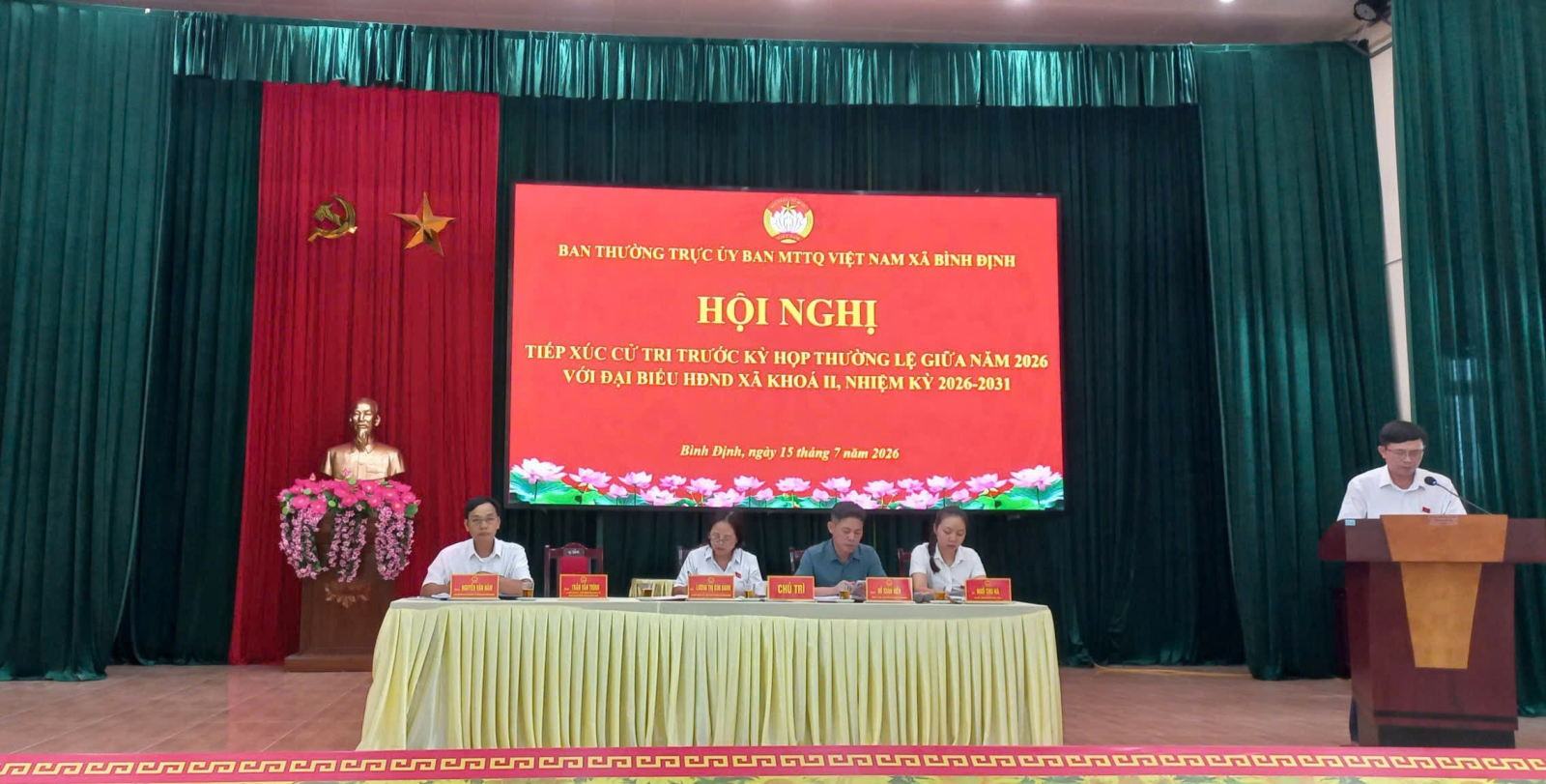 HĐND xã Bình Định tiếp xúc cử tri trước Kỳ họp thường lệ  giữa năm 2026