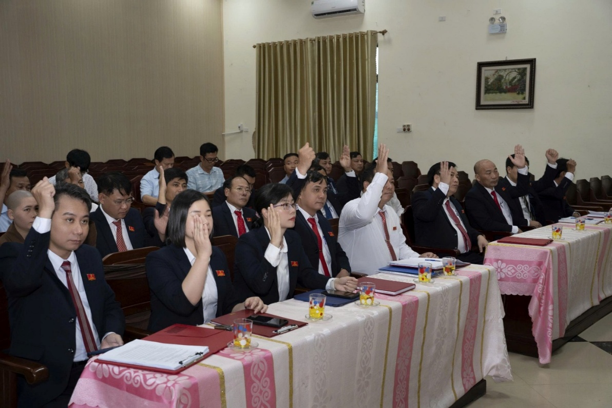 HĐND xã Tân Thuận khóa II khai mạc Kỳ họp thường lệ giữa năm 2026